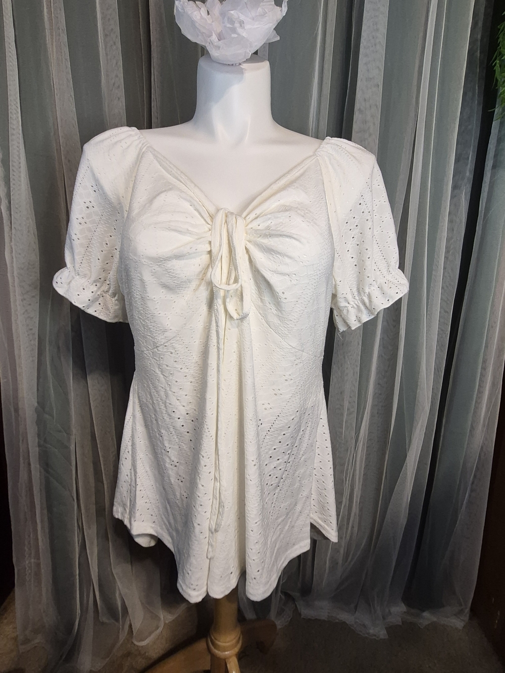 BKE Cream Eyelet Tie-Front Peasant Top